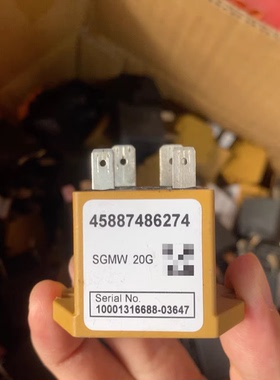 拆机SGMW 20G预充继电器，20A 450VDC，线圈12V。型号45