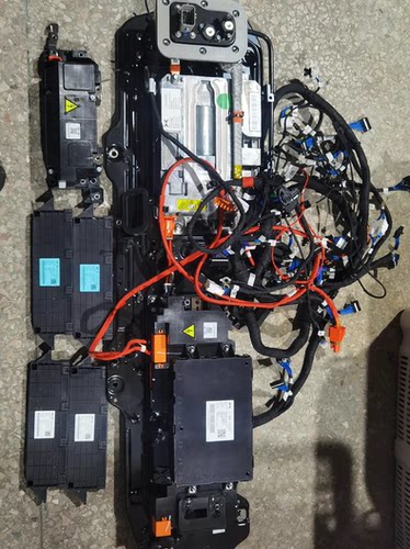 小鹏G6动力电池管理系统bms 主控制器 从控制器