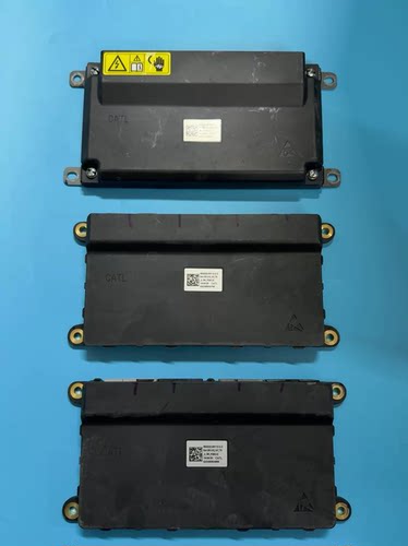 拆机领跑BMS CATL宁德时代电池管理系统BMS, 一套3个板，1个主