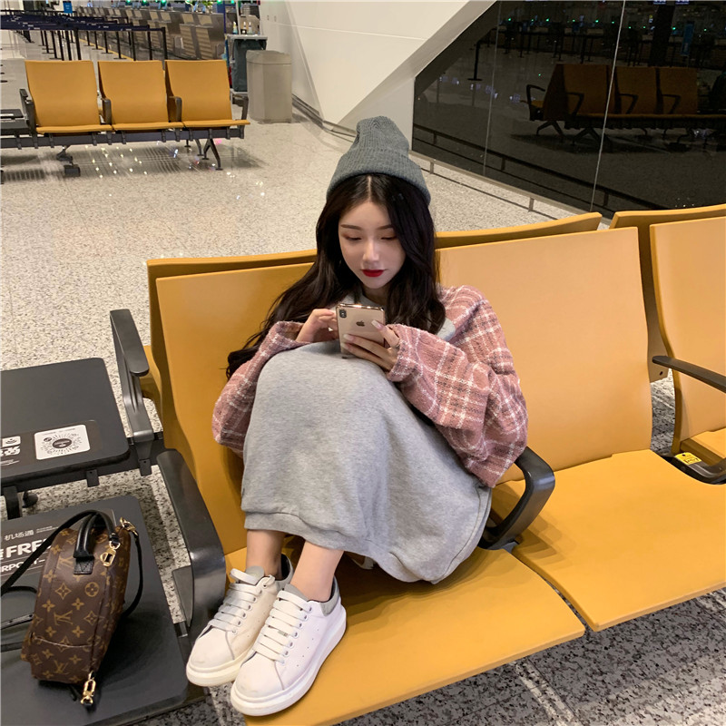 Real-time perfect color matching, high-grade and girl-like round-collar long-sleeved guard clothes