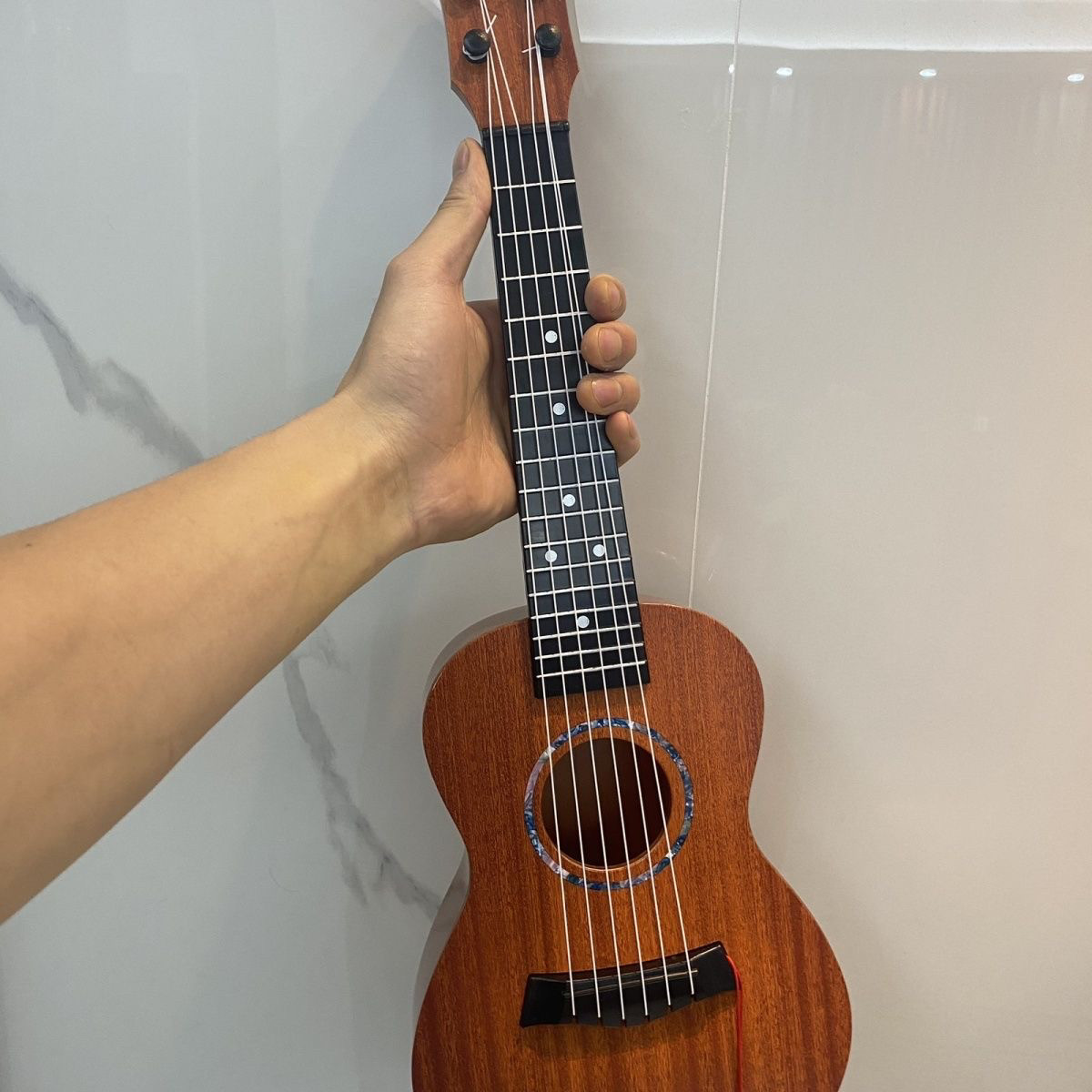 尤克里里玩具入门仿真吉他儿童弹奏克里毕业礼物音乐乐器初学网红