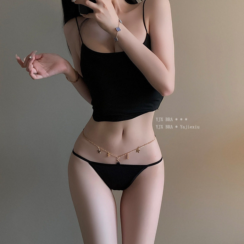 繁星点缀*欧美系金属腰链内裤女纯欲时尚百搭辣妹无痕女士三角裤,女士内衣/男士内衣/家居服,男三角内裤,淘宝优惠券,粉丝福利购,淘宝优惠卷