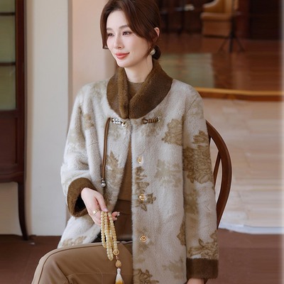 妈妈冬装水貂绒加厚外套洋气新款中老年女秋冬季高贵皮毛一体大衣