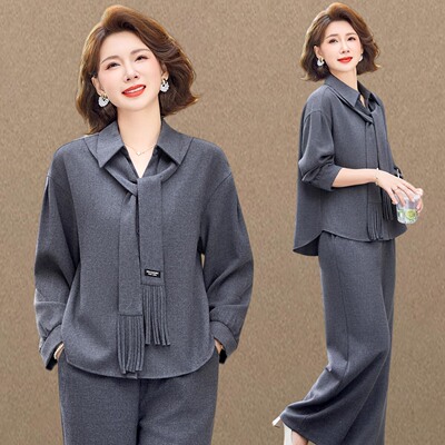 洋气妈妈装春季休闲套装女2026新款中老年翻领宽松两件套时尚减龄