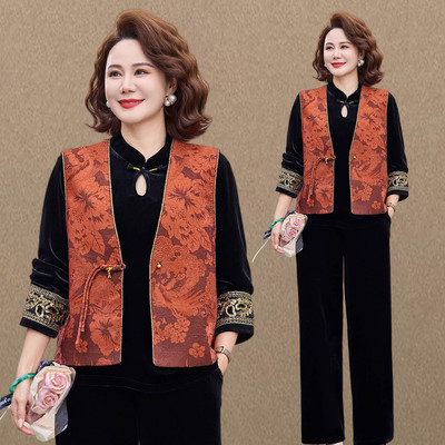 新中式妈妈春装国风提花马甲三件套女2026新款中老年人金丝绒套装