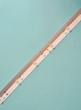 适用全新FLTV-28C10的灯条BMTC WH275D06-ZC14F-01 02液晶灯珠