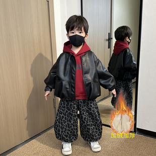 帅气男孩时髦儿童韩版 秋冬装 卫衣皮衣三件套 2025新款 男童加绒套装