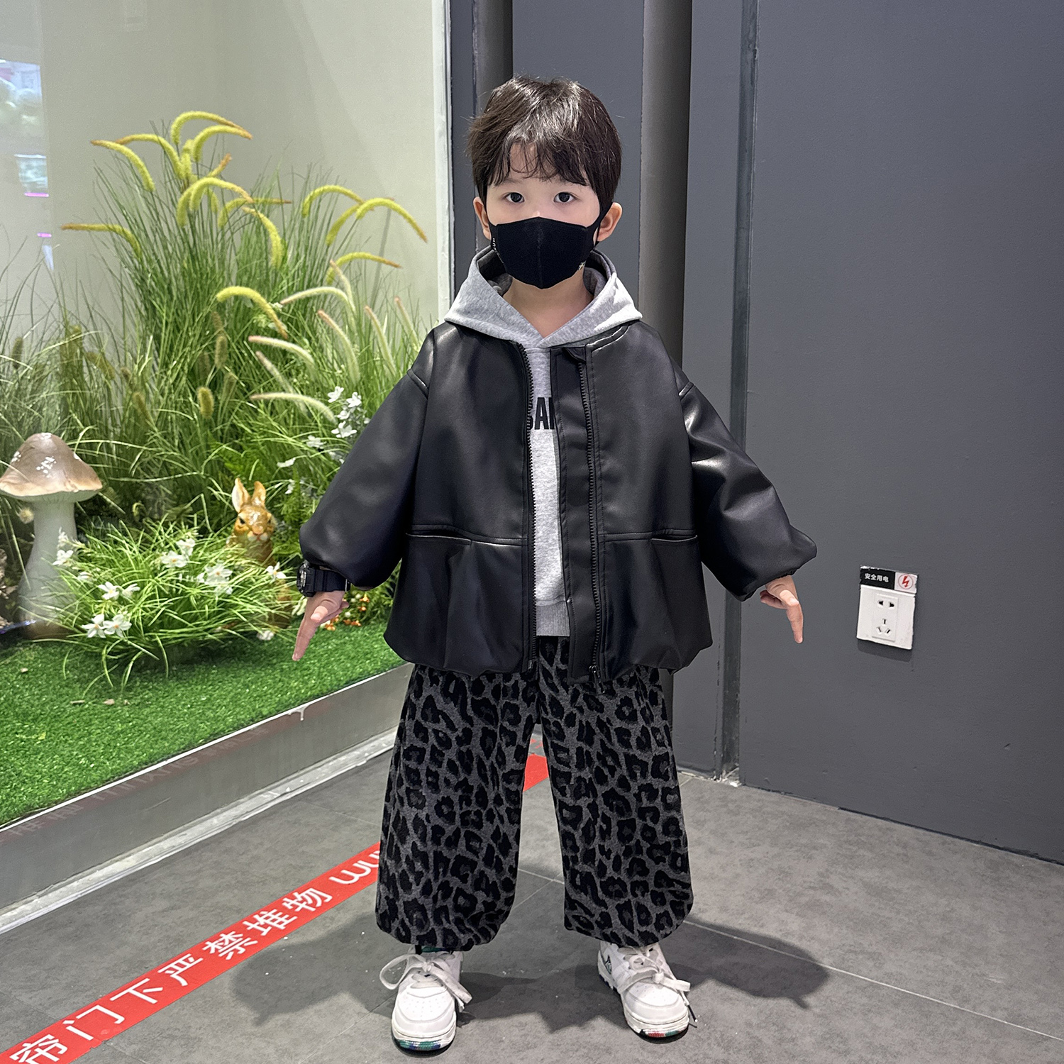 儿童套装2025新款男童加绒三件套