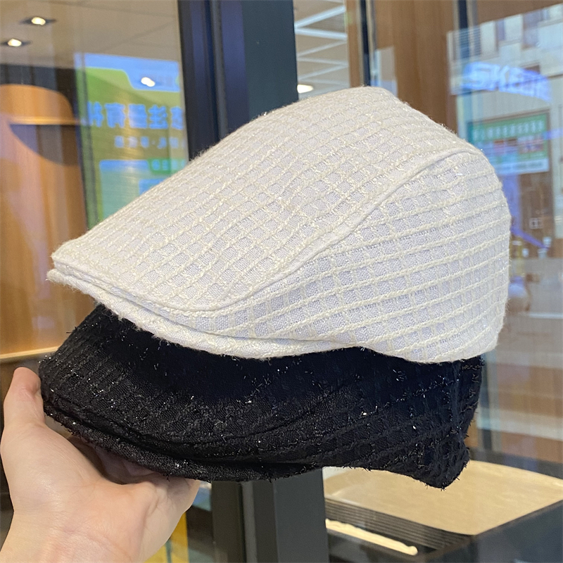纯色亮丝格子鸭舌帽女春秋季休闲百搭画家贝雷帽显脸小鸭嘴前进帽