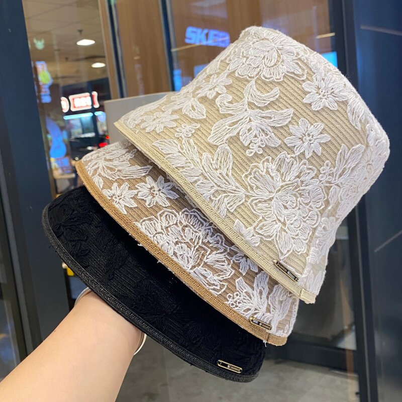 优雅蕾丝花朵草编水桶帽女夏季薄款气质渔夫帽出游百搭遮阳防晒帽