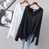 宽松冰丝防晒衫 V领长袖 女t恤针织薄款 300斤大码 透气BF风沙滩罩衫