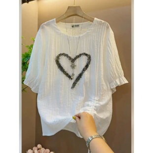T恤设计款 胖MM爱心印花时髦烫钻短袖 显瘦圆领上衣女夏 300斤大码