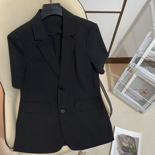 夏季新款薄款气质胖妹妹2-300斤短袖小西装超大码女装西服外套ins