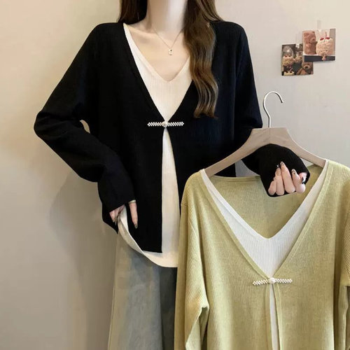 胖妹妹假两件长袖拼色中式针织衫