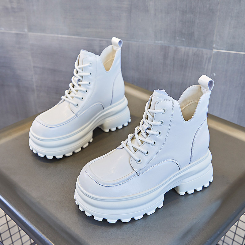 内增高马丁靴女2025春秋新款松糕厚底英伦短筒靴子白色炸街小短靴