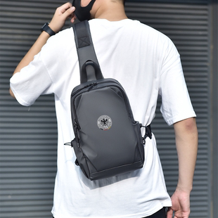 世界杯德国队球迷用品纪念品周边德国队球迷胸包腰包小挎包背包