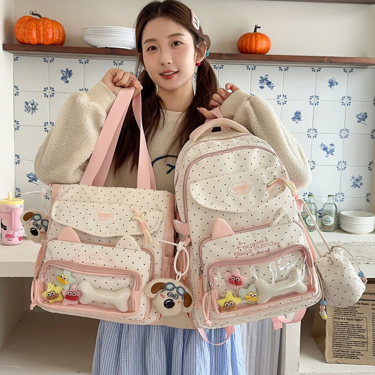 日系ins新款高颜值清新甜美吧唧痛包女中学生轻便大容量双肩包