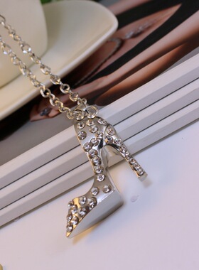 供应新款时尚金玛伊玛高跟鞋镶钻毛衣链韩版个性项链