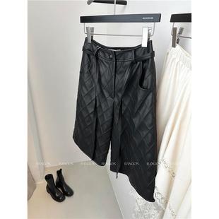 女气质百搭休闲老钱风直筒五分中裤 本期TOP.1推荐 黑色菱格皮裤