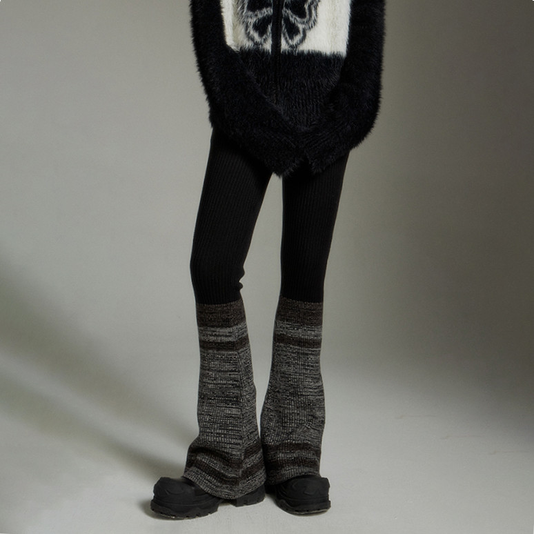 一线品牌折扣捡漏黑灰撞色拼接直筒微喇叭针织裤女垂坠感宽松显瘦