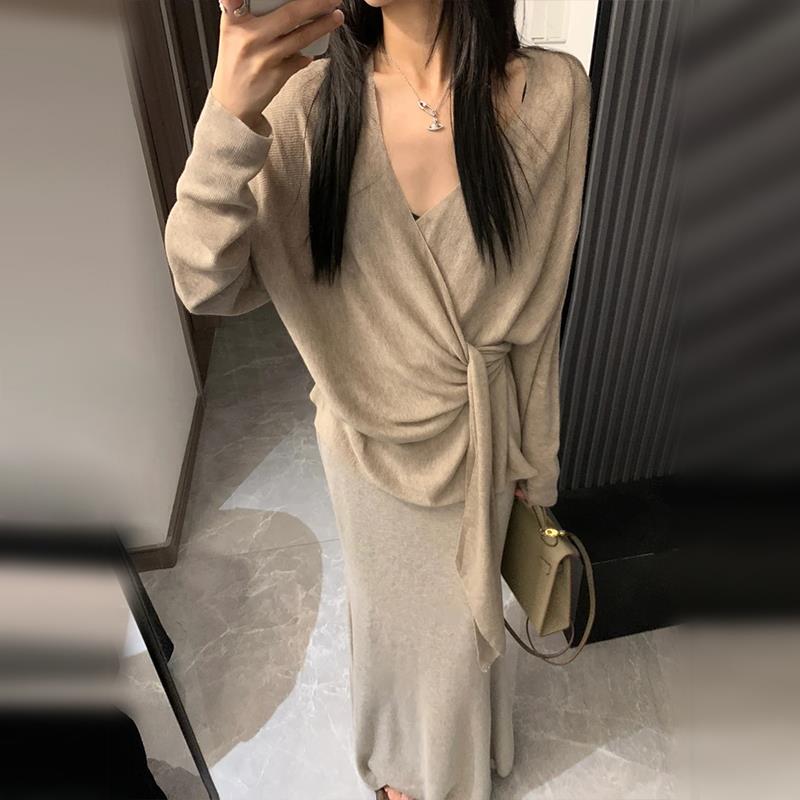 怒推！韩系穿搭高级感针织连衣裙子女2025爆款气质搭配一整套长裙