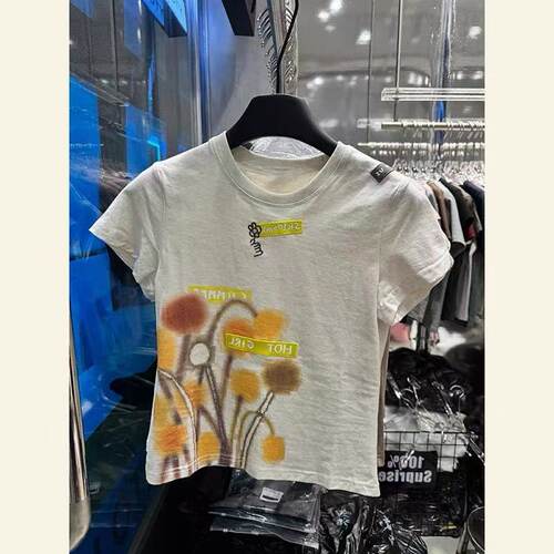 买手店甜酷晕染印花短袖T恤女夏季设计感小众复古宽松显瘦上衣潮
