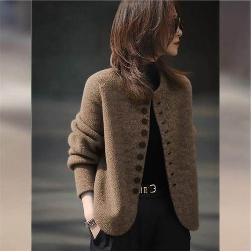 咖色巨好看的厚外套毛呢女款2025超火减龄冬装高级感女士短款呢子