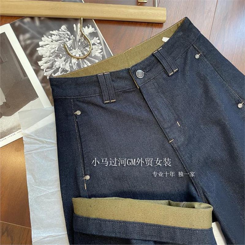 谁穿谁知道！！！版型真的好~内里撞色高腰直筒微阔茧型牛仔裤女