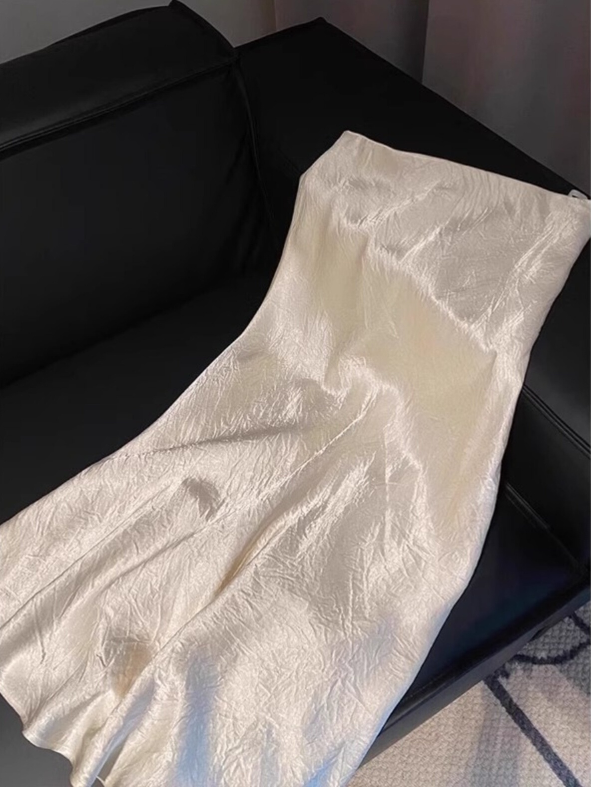 牛X货 巨炸裂！肌理感绸缎面醋酸半身裙女A字裙高腰垂感中长裙子