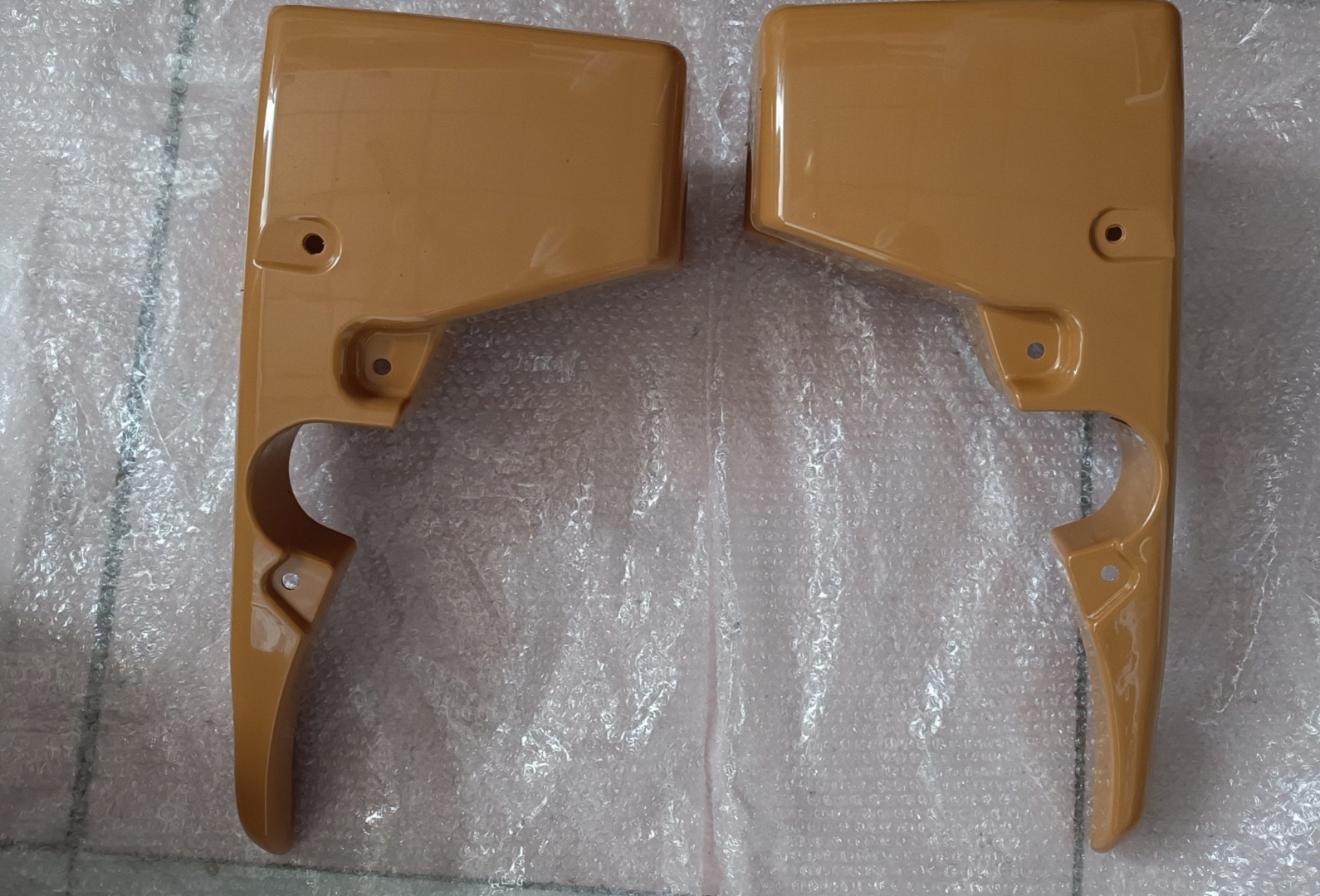 挖掘机配件CAT320D 324 326 330D驾驶室灯罩顶部灯架灯壳顶灯,标准件/零部件/工业耗材,其他五金件,淘宝优惠券,粉丝福利购,淘宝优惠卷