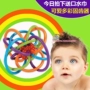 Mỹ Manhattan bóng teether trẻ sơ sinh rầm rộ xúc giác nắm bóng bé răng hàm bắt bóng đồ chơi giáo dục - Gutta-percha / Toothbrsuh / Kem đánh răng rơ lươi trẻ sơ sinh