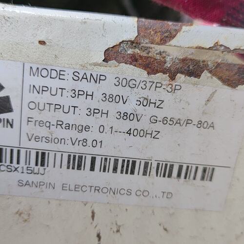 议价三品SANP-30G/37P-3P变频器380V三相实物可维修