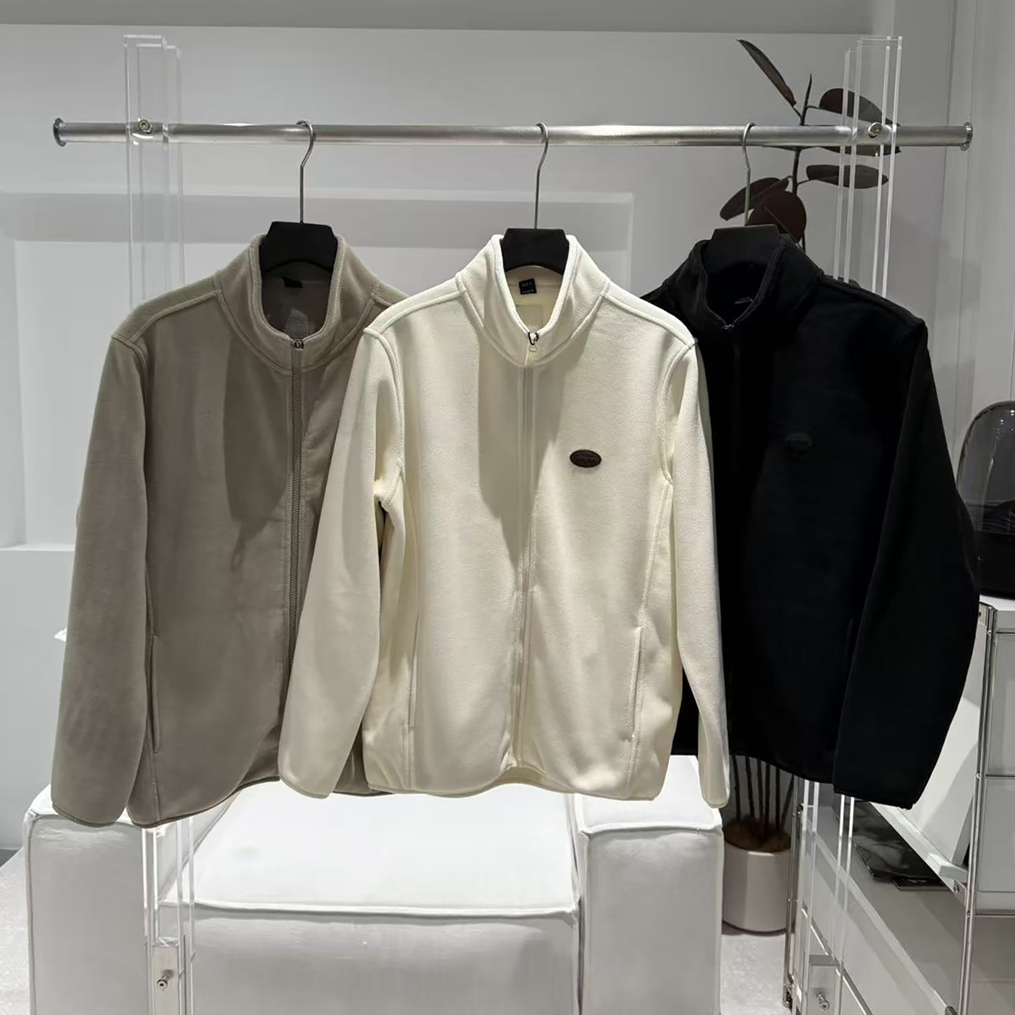 简约运动风立领抓绒卫衣男加绒保暖拉链开衫男装上衣外套舒适