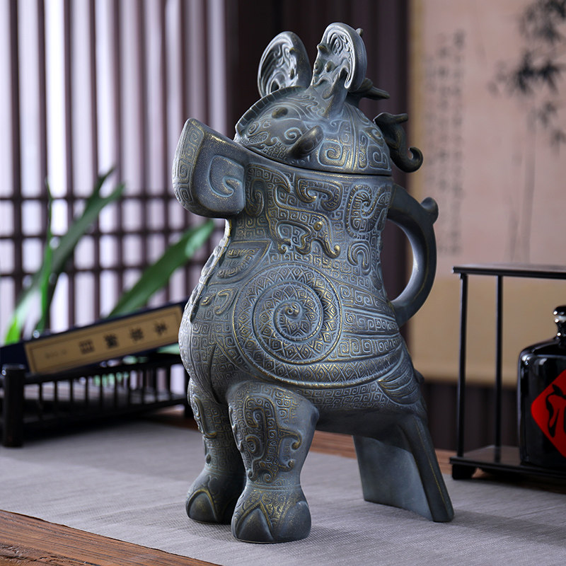 仿青铜空酒瓶景德镇手工制作复古