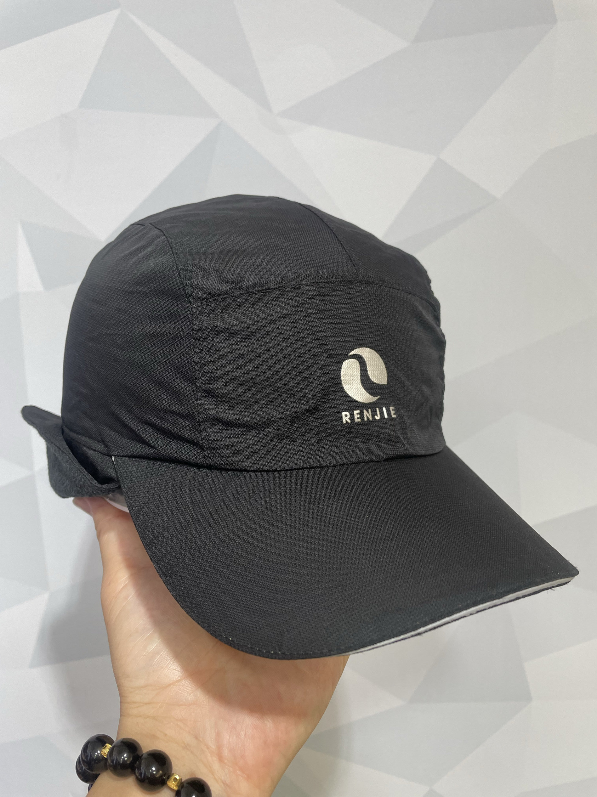 冬季户外防水鸭舌帽护耳抓绒保暖防瀑雨原单哥儿面料定制Logo光身