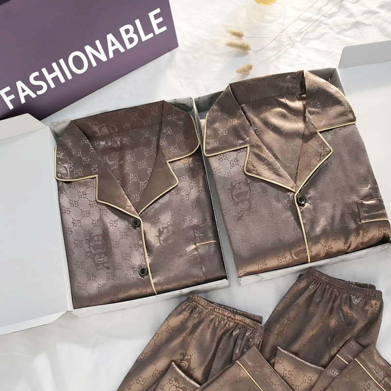 커플 잠옷 봄과 가을 여성의 얼음 실크 긴 소매 인터넷 연예인 스타일 남성 플러스 사이즈 진짜 실크 가정 의류 여름 정장