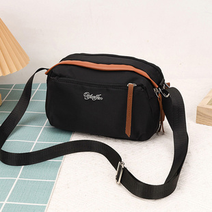 新款防水牛津布女包多隔层单肩斜挎包时尚百搭旅游包中老年妈妈包