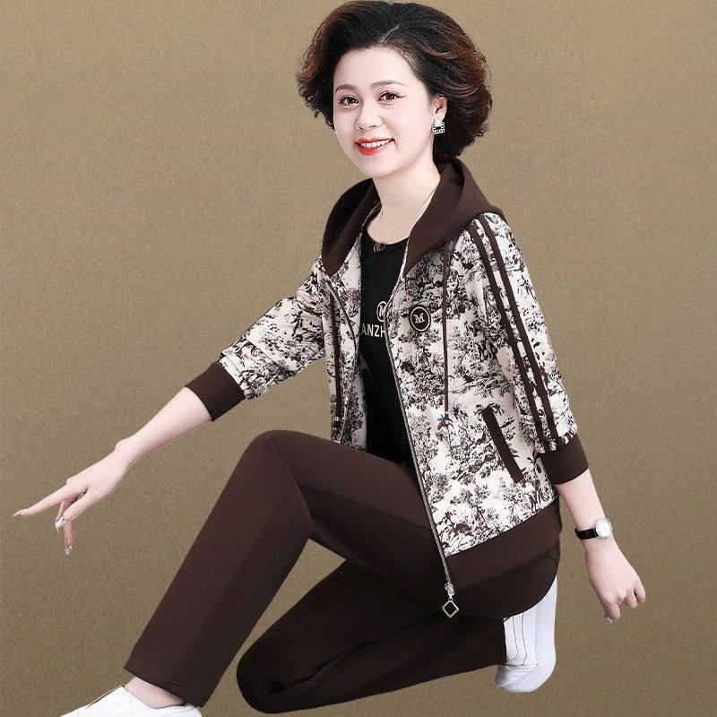 洋气妈妈运动服套装2025中老年新款春秋款显瘦两件套时尚休闲外套