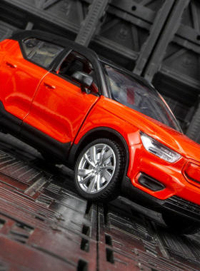 新款 仿真沃耳沃XC40合金摆件金属SUV城市轿车模型1:32