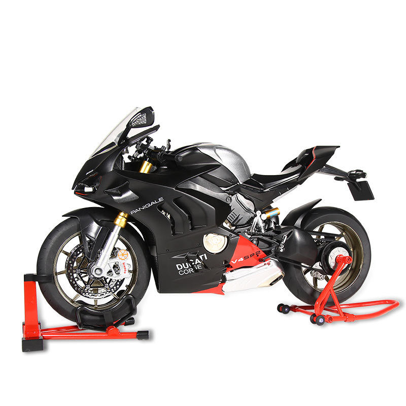 新款 （盒装）仿真1比6合金摩托车杜卡V4S模型摆件喷雾玩具一件代