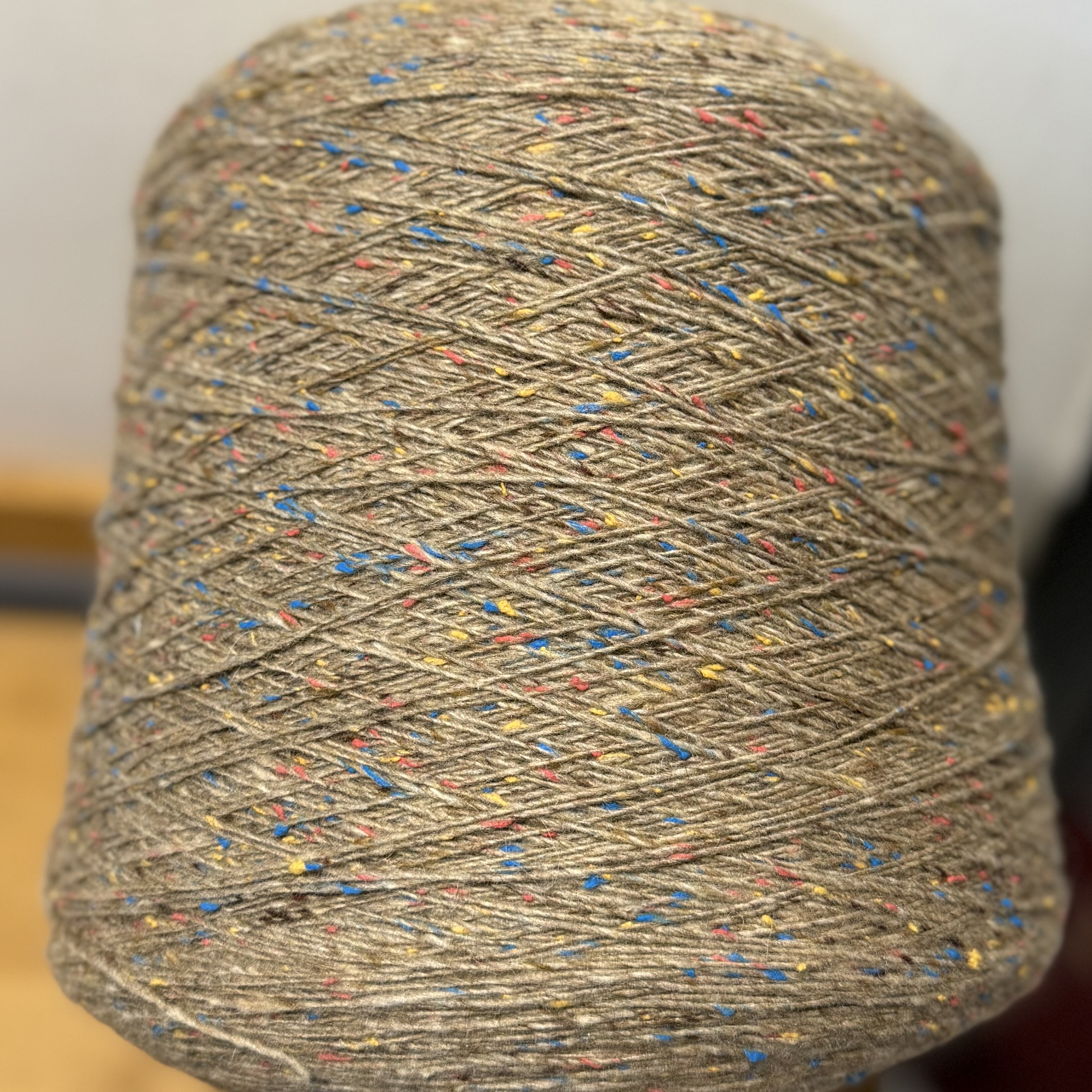 外贸进口彩点驼色原桶80羊毛2/14支外套衣服包围巾娃衣袜披肩线团,个性定制/设计服务/DIY,针织类定制/加工,淘宝优惠券,粉丝福利购,淘宝优惠卷