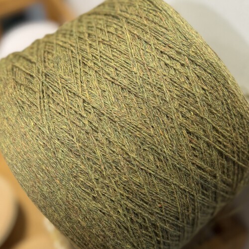 外货进口手工绿色夹花原桶80羊毛2/14支外套衣服包围巾娃衣袜线团