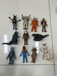 日版正版,银河奥特曼怪兽14厘米火花怪兽人偶软胶,日语识别正常