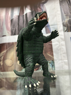 正版xplus，昭和加美拉，老版本xplus，哥斯拉奥特曼怪兽软胶硬胶