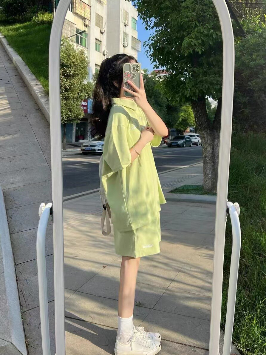 활력 소녀 스포츠 정장 여성 여름 스타일 연령 감소 느슨한 폴로 반팔 패션 반바지 학생을위한 투피스 세트