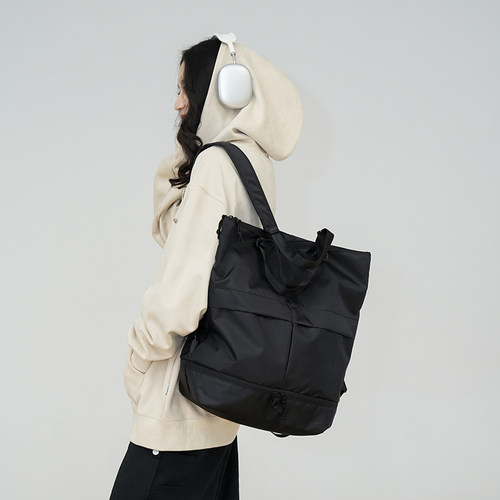 校园通勤大容量双肩包