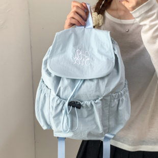 街头休闲抽绳翻盖双肩背包尼龙帆布包春夏新款 时尚 新款 韩版