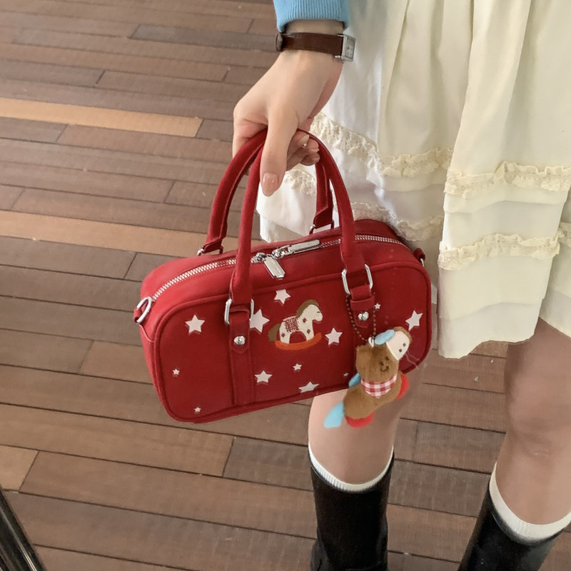 超好看新年红色包包女式2026新款可爱印花小马百搭复古手拎枕头包,箱包皮具/热销女包/男包,通用款女包,淘宝优惠券,粉丝福利购,淘宝优惠卷