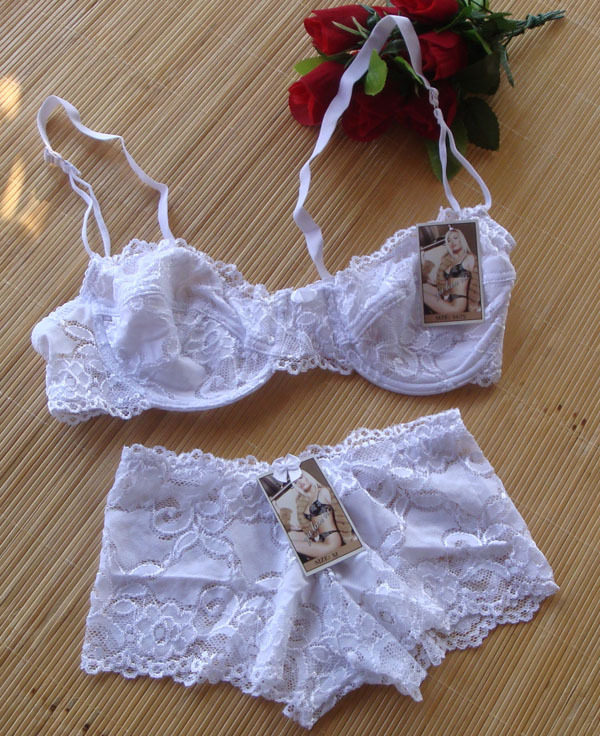 包邮优惠欧美风蕾丝面料文胸套装