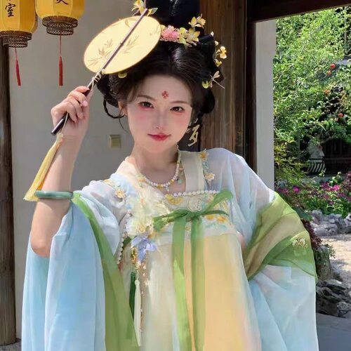 汉服套装